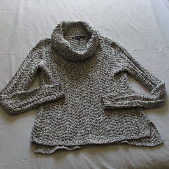 WHBM WHITE HOUSE BLACK MARKET Silver & Gray Long Sleeve COWL Neck SWEATER Sz S - Picture 1 of 8